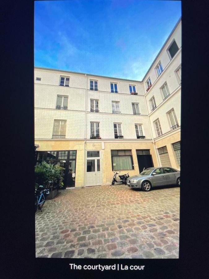 Cute One Bedroom In Le Marais Париж Экстерьер фото